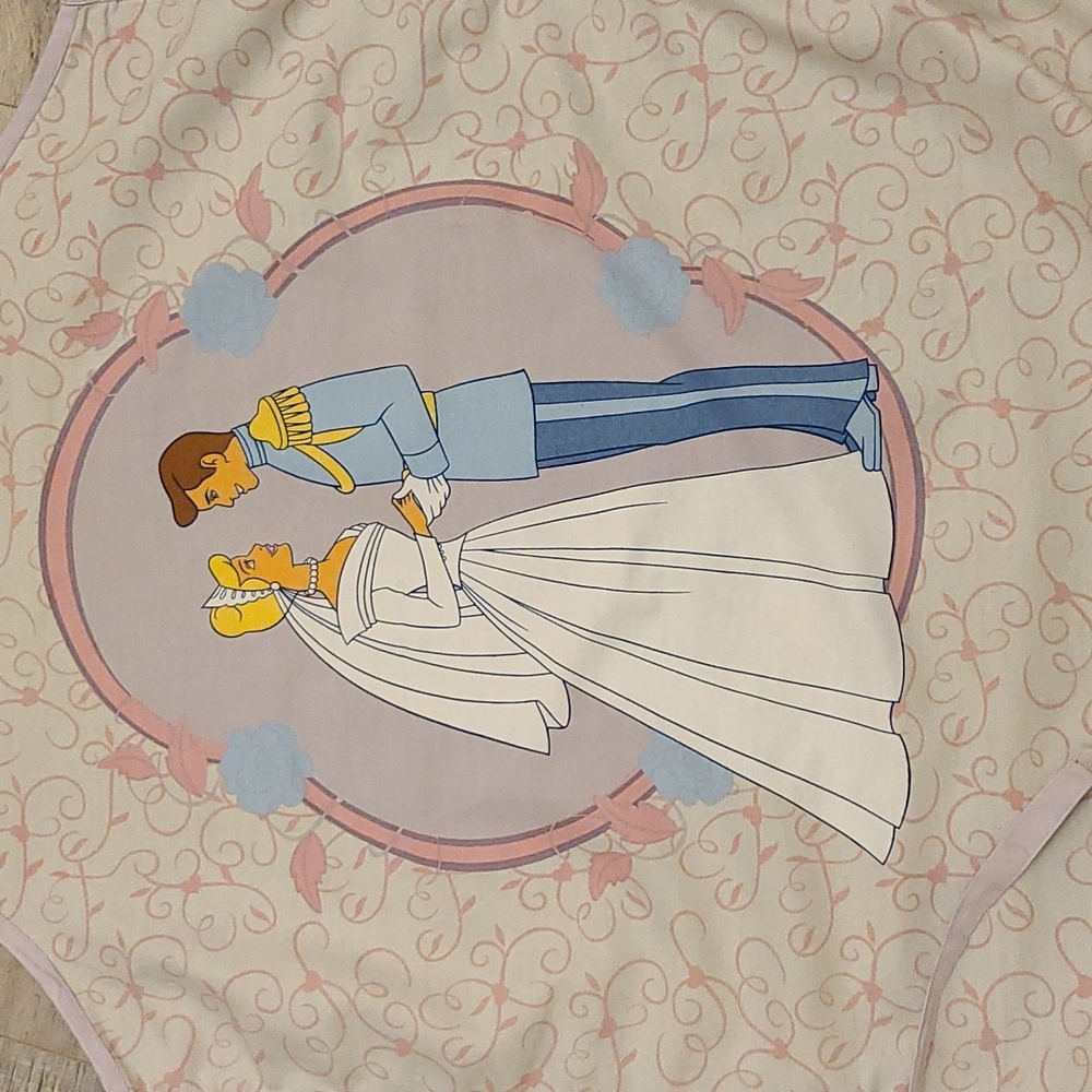 DISNEY Cinderella & Prince Charming Apron